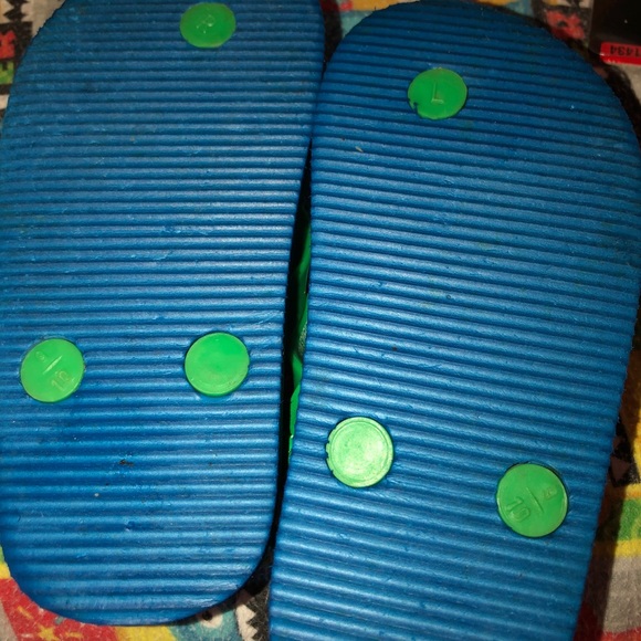 Toy Story Flops! 9-10/Toddler! - Picture 2 of 7